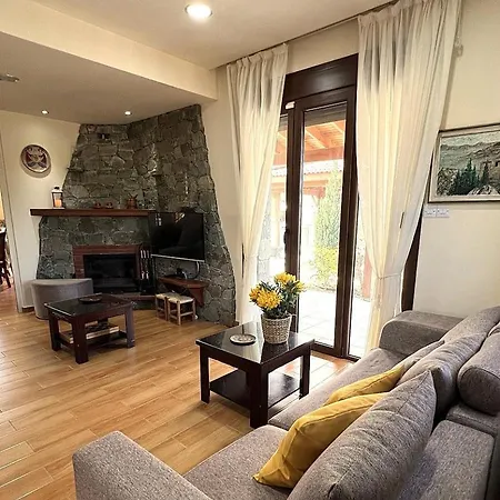 Vila Heights Kyperounda